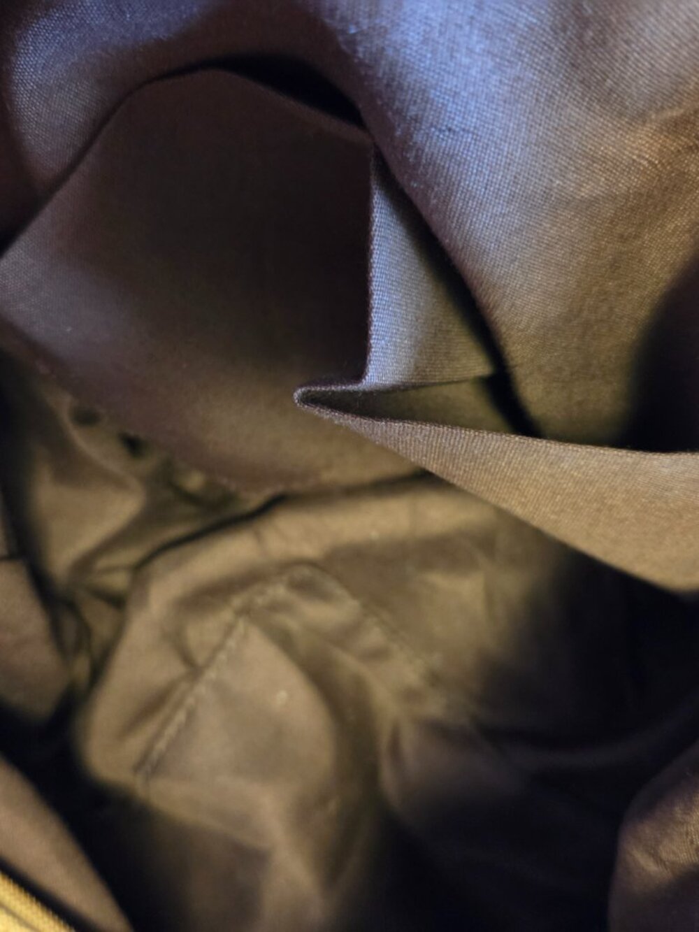 K2 Classic Fashion Tote Bag. - Picture 6 of 7